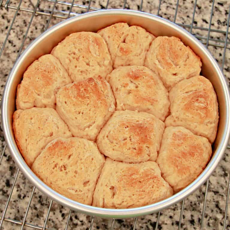 Cake Pan Dinner Rolls