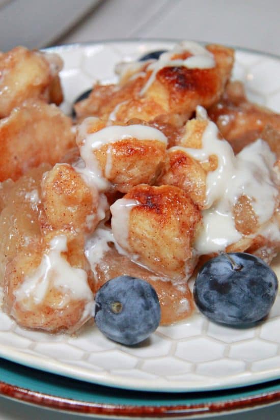 Apple Cinnamon Dessert is perfect for a no-fuss, quick treat that tastes like it's from scratch.