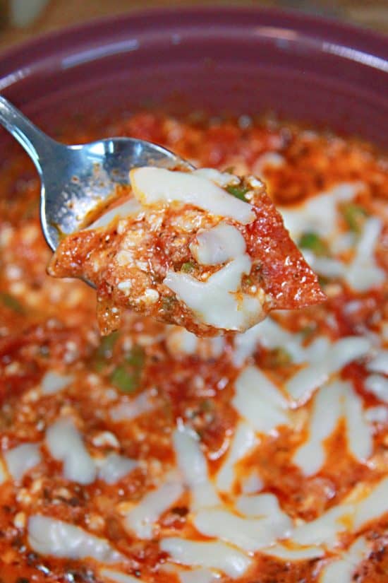 Two Minute Pizza Bowl is perfect for those short lunch periods, a post-workout snack, or a late night craving.