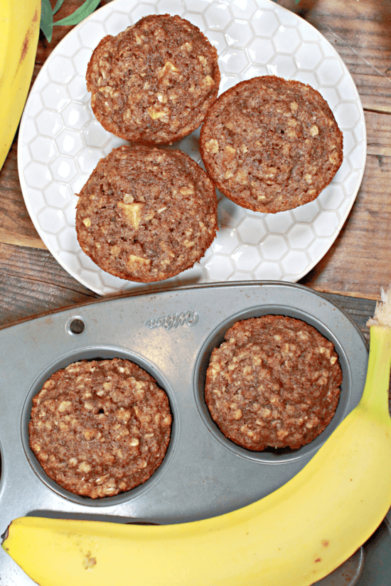 A delicious muffin recipe using bananas, applesauce, and apple pie spice.