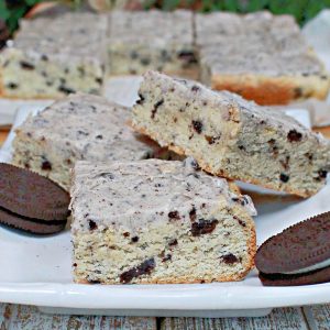 Oreo Cookie Cake Brownies